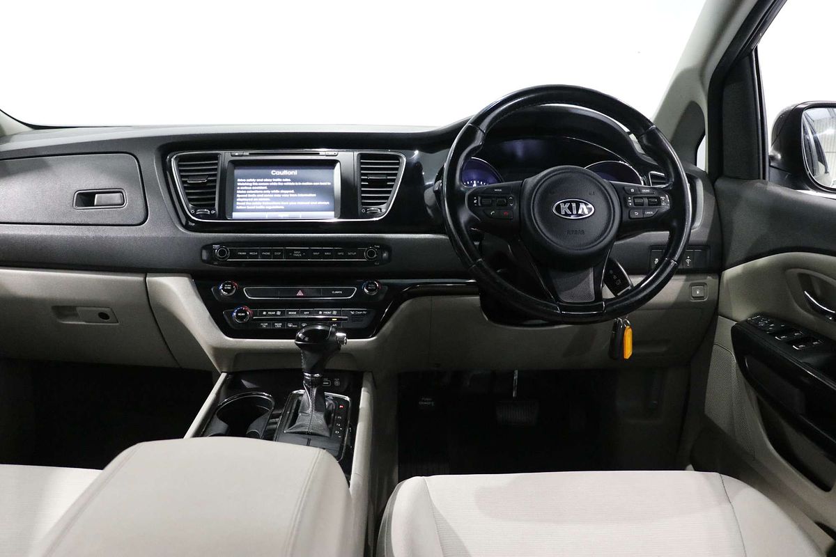 2015 Kia Carnival Si YP