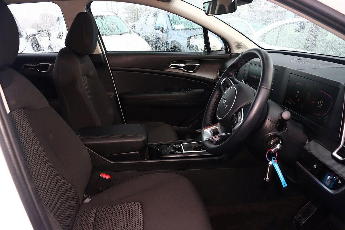 2024 Kia Sportage S NQ5