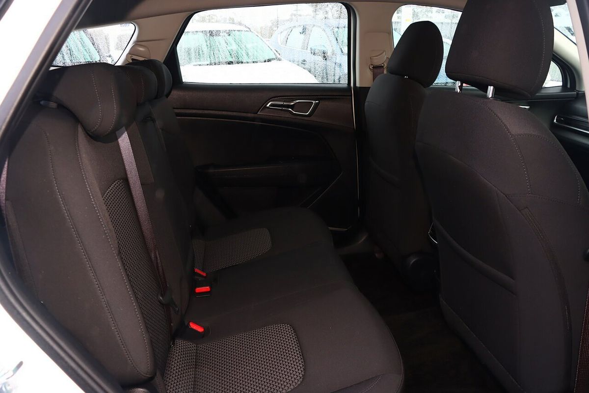 2024 Kia Sportage S NQ5
