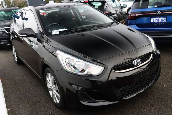 2018 Hyundai Accent Sport RB6