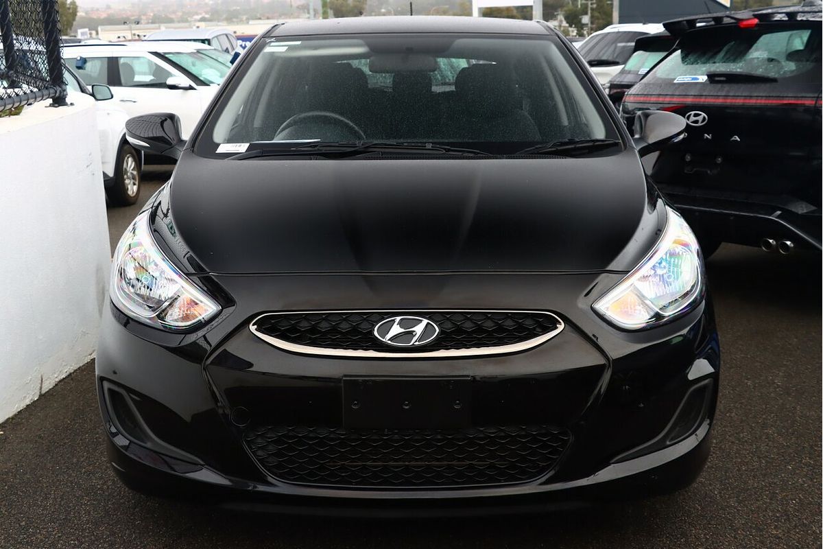 2018 Hyundai Accent Sport RB6