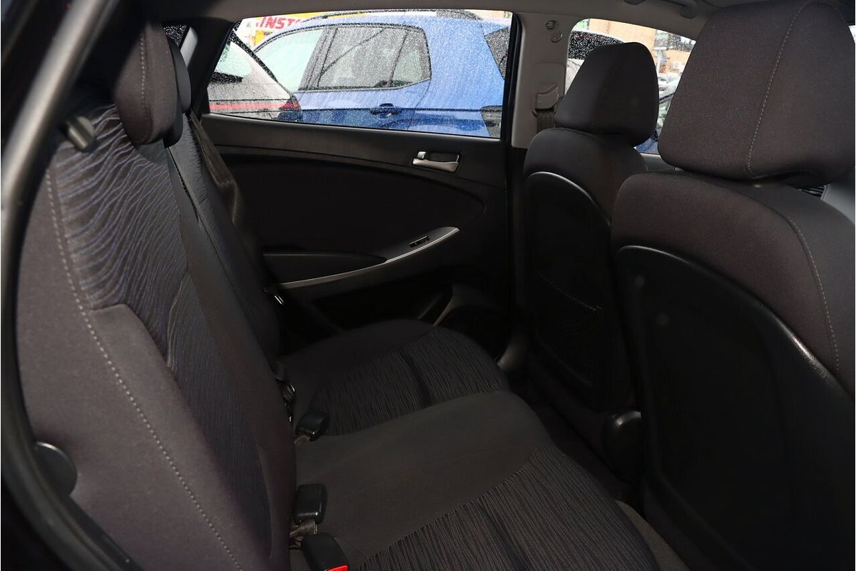 2018 Hyundai Accent Sport RB6
