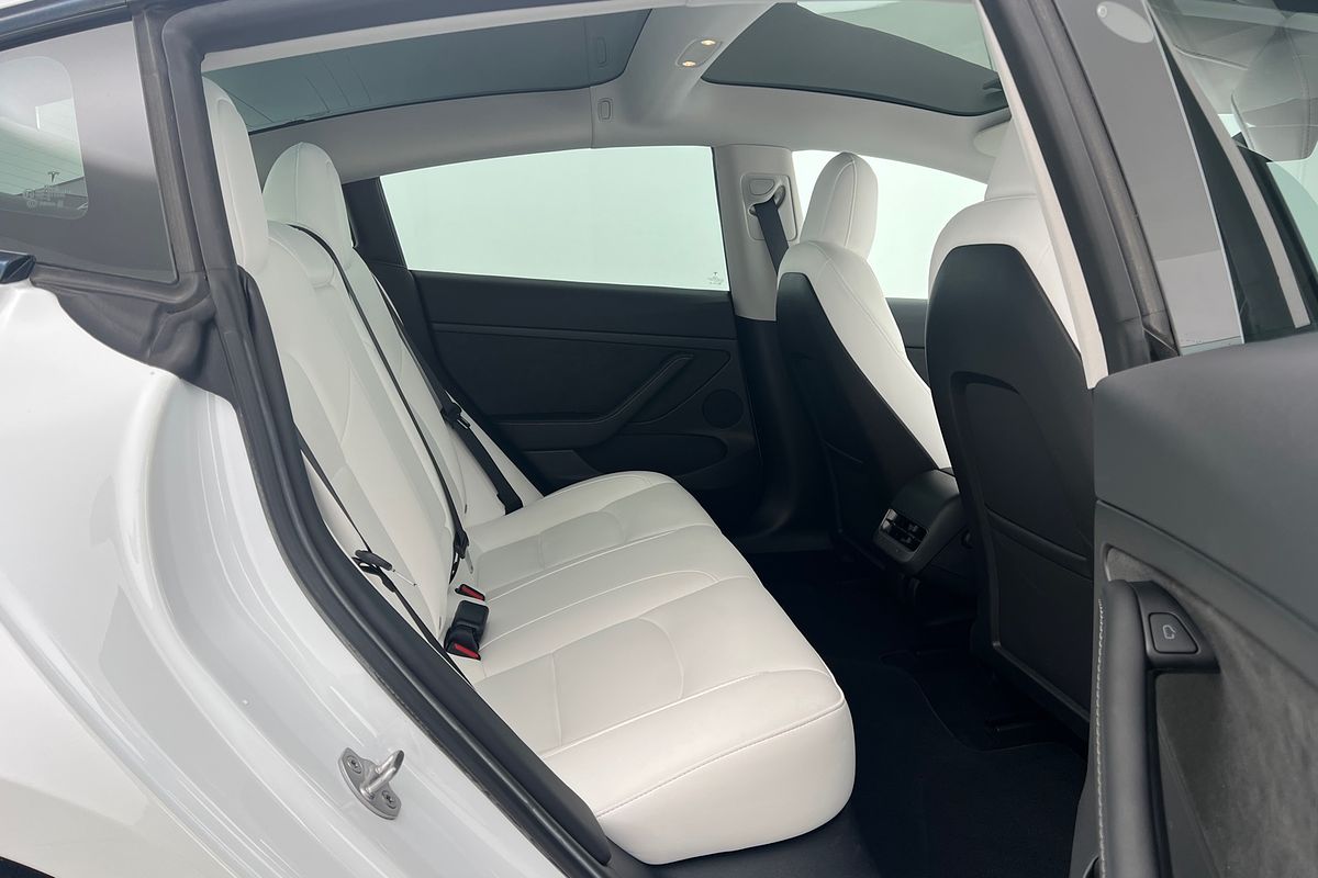 2023 Tesla Model 3 Rear-Wheel Drive