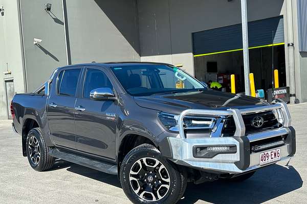2022 Toyota Hilux SR5 GUN126R