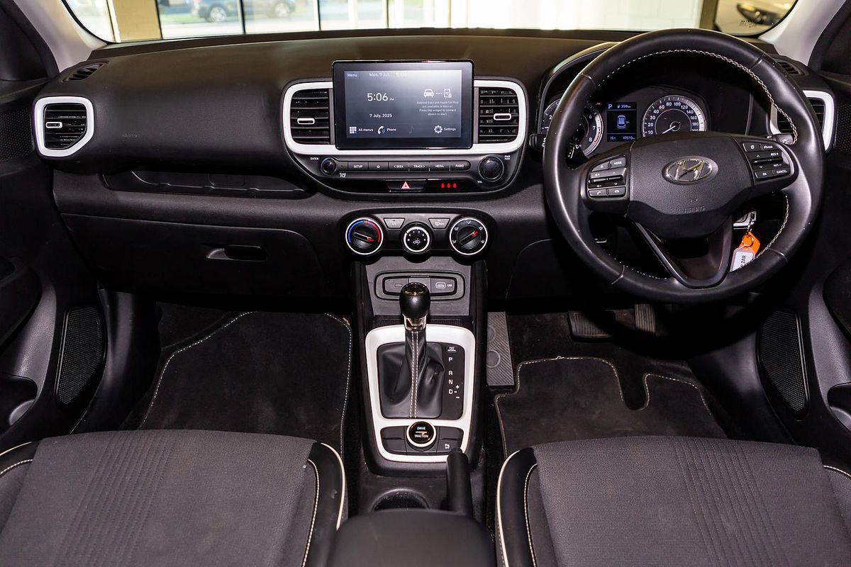 2022 Hyundai Venue Active QX.V4