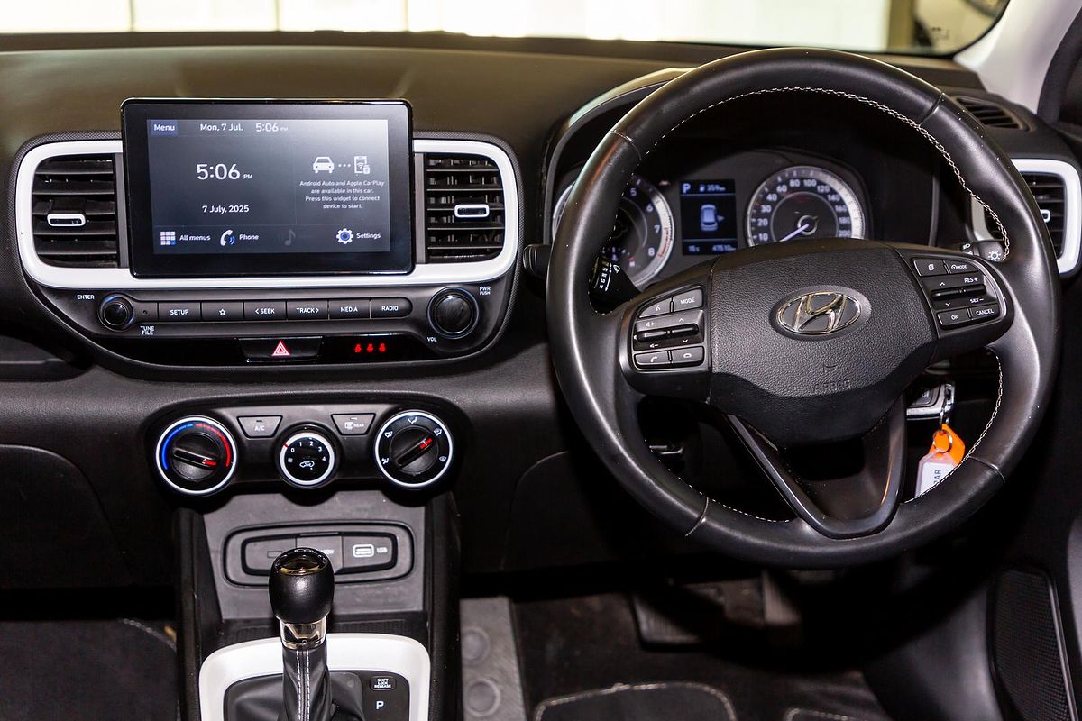 2022 Hyundai Venue Active QX.V4