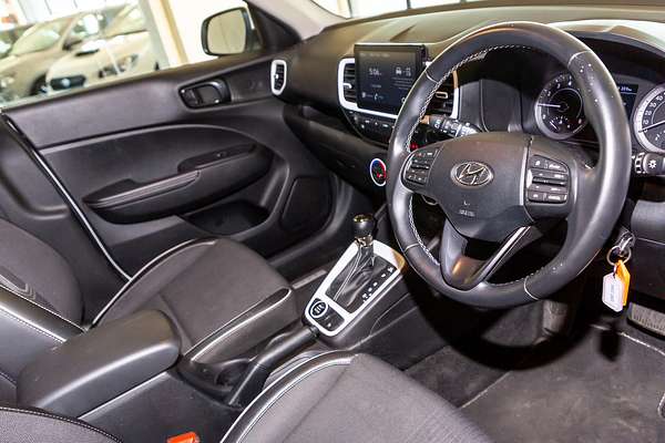 2022 Hyundai Venue Active QX.V4