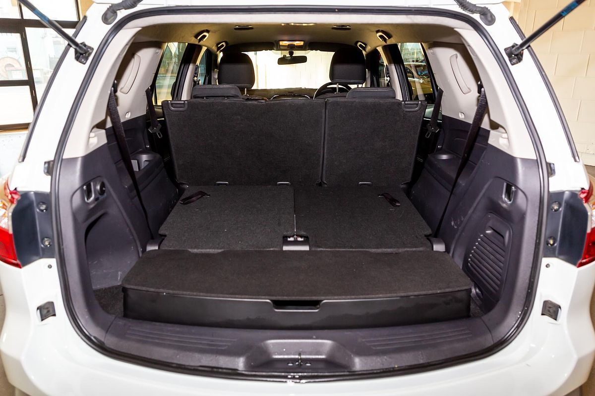 2021 Isuzu MU-X LS-U