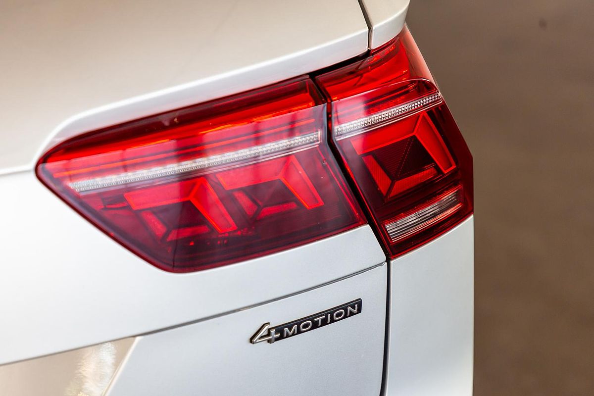 2023 Volkswagen Tiguan 162TSI R-Line 5N