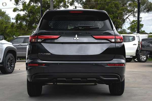 2024 Mitsubishi Outlander ES ZM
