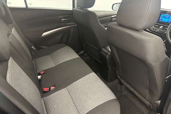 2023 Suzuki S-Cross JYB
