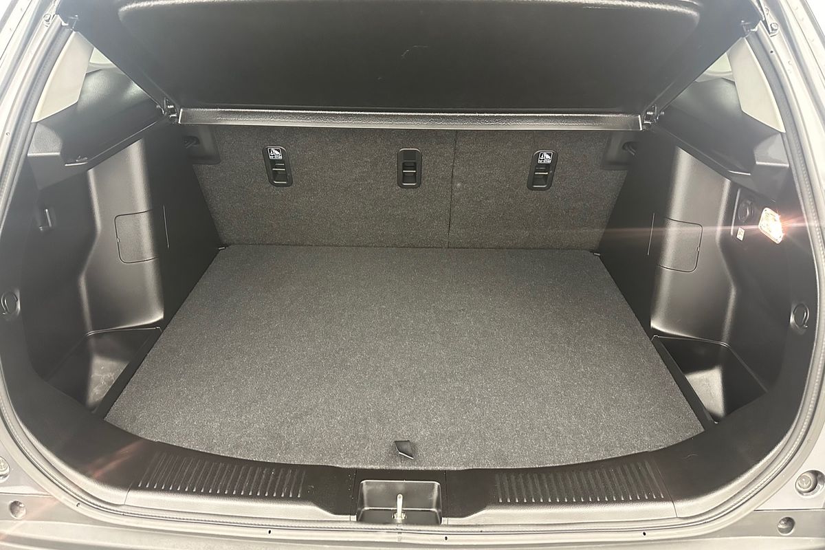 2023 Suzuki S-Cross JYB