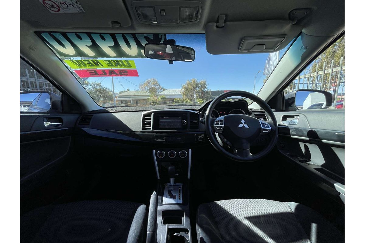 2017 Mitsubishi Lancer ES Sport CF