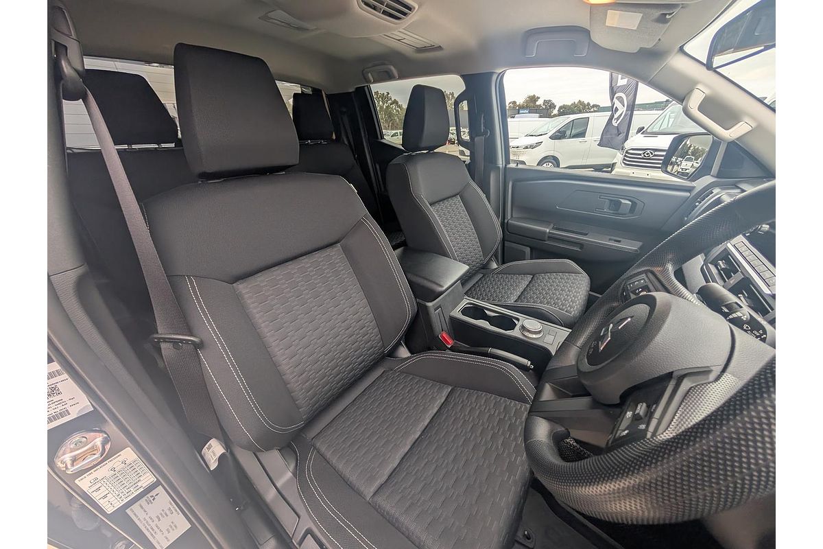 2024 Mitsubishi Triton GLX+ MV 4X4