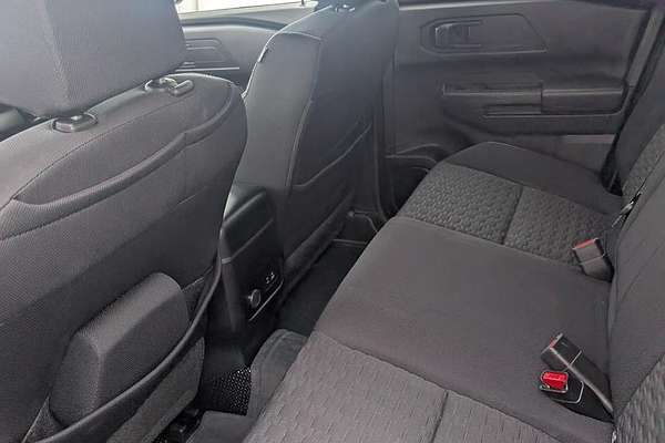 2024 Mitsubishi Triton GLX+ MV 4X4