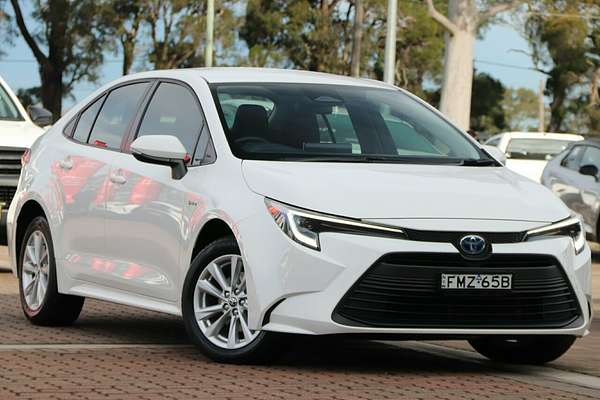 2024 Toyota Corolla Ascent Sport Hybrid ZWE219R