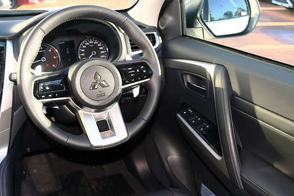 2025 Mitsubishi Pajero Sport GLS QG