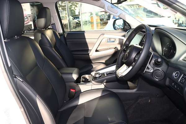 2025 Mitsubishi Pajero Sport GLS QG