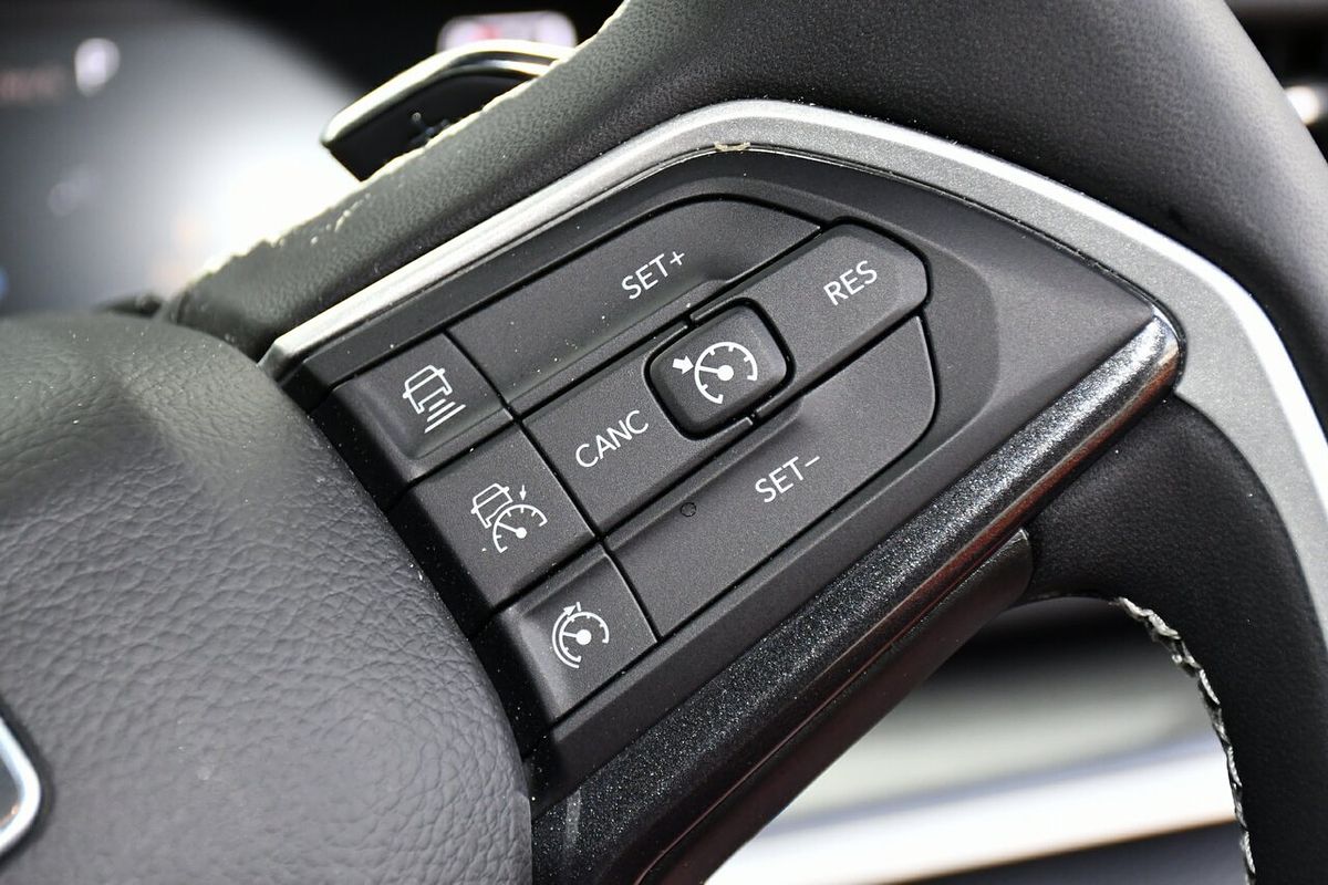 2023 Jeep Grand Cherokee Night Eagle WL