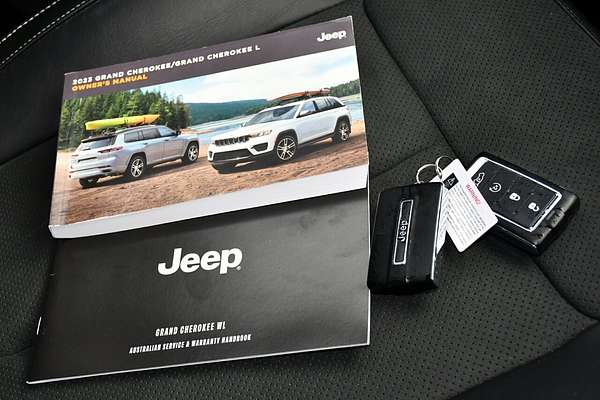 2023 Jeep Grand Cherokee Night Eagle WL