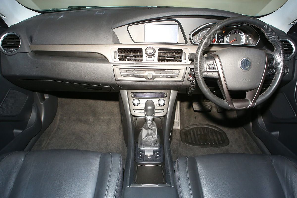 2017 MG MG6 PLUS Essence