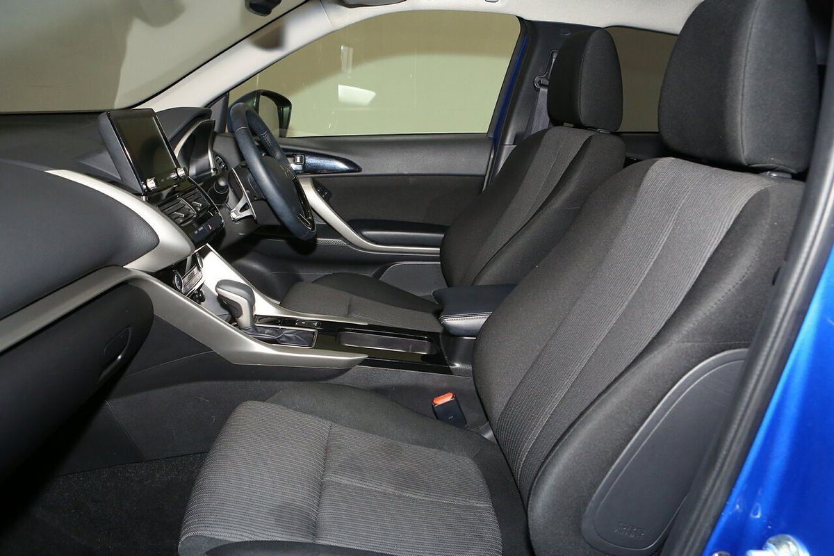 2024 Mitsubishi Eclipse Cross LS YB
