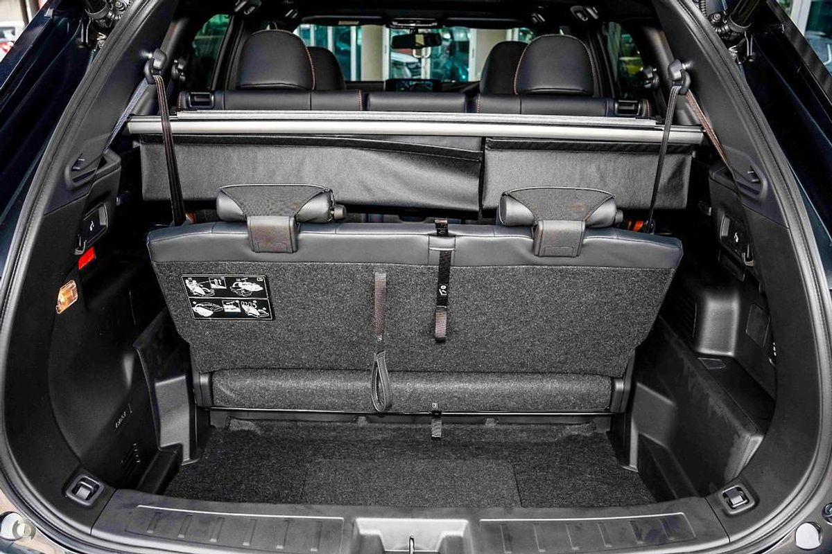 2025 Mitsubishi Outlander PHEV Exceed Tourer ZM