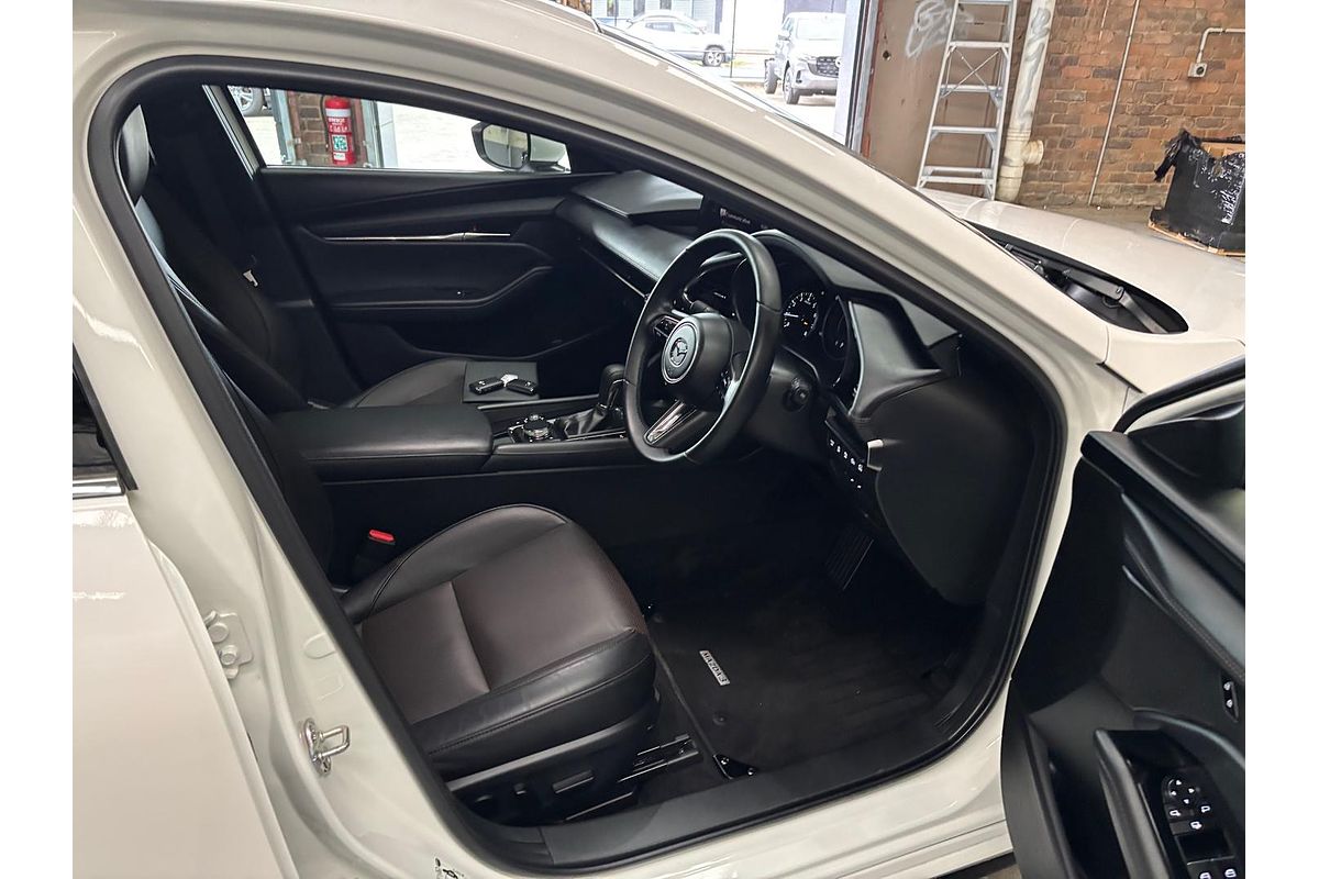 2024 Mazda 3 G20 Touring BP Series