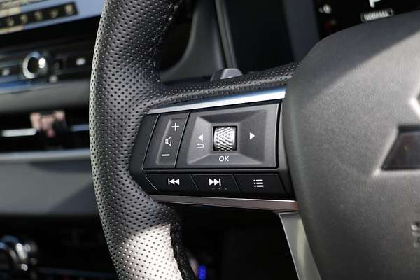 2025 Mitsubishi Outlander Exceed ZM