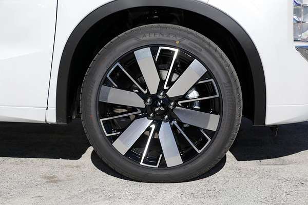 2025 Mitsubishi Outlander Exceed ZM