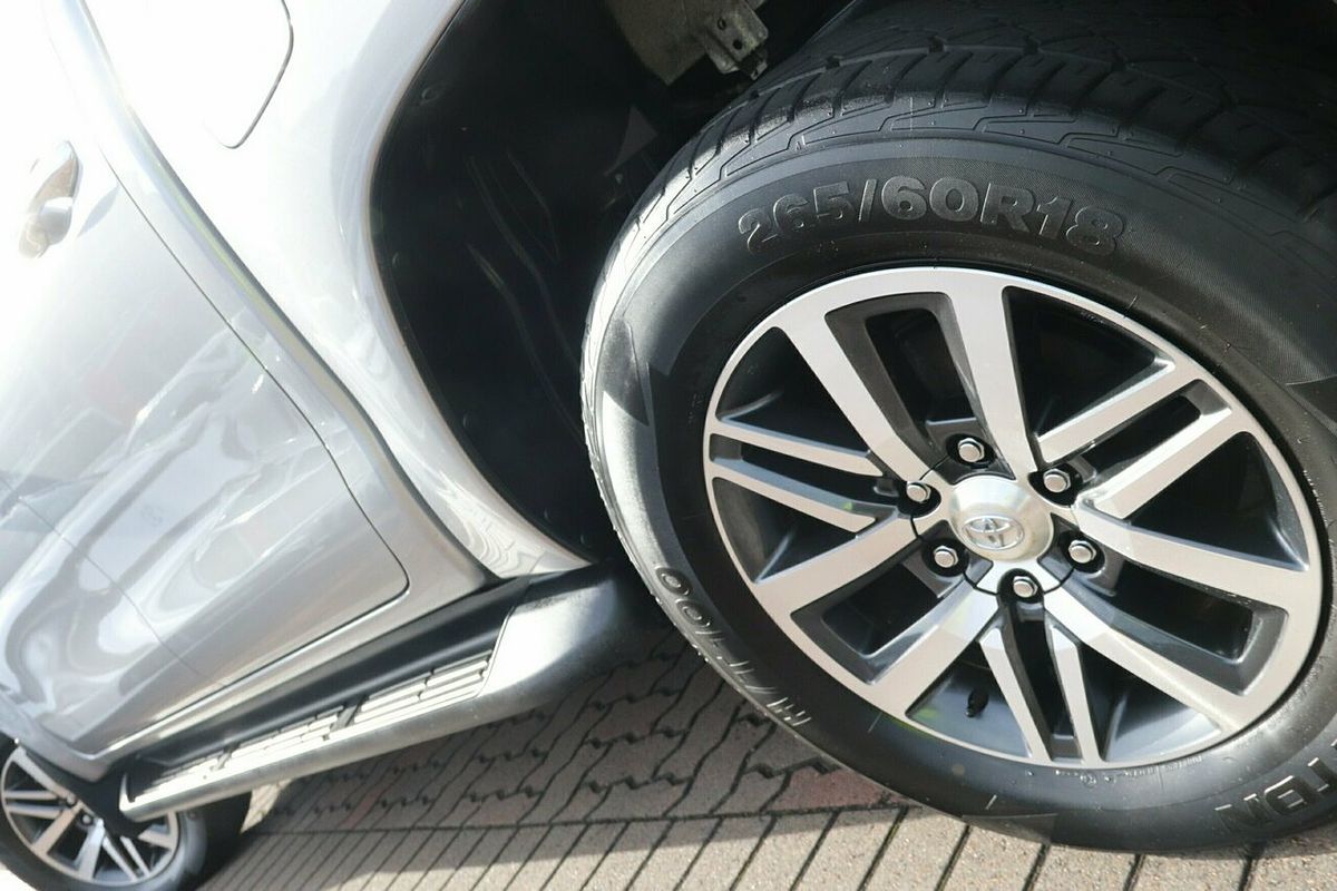 2016 Toyota Hilux SR5 GUN126R 4X4