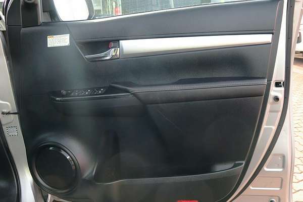 2016 Toyota Hilux SR5 GUN126R 4X4