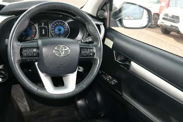 2016 Toyota Hilux SR5 GUN126R 4X4