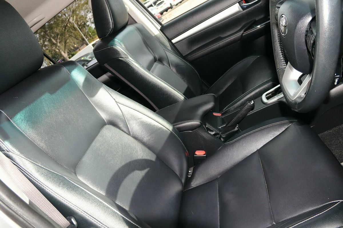 2016 Toyota Hilux SR5 GUN126R 4X4