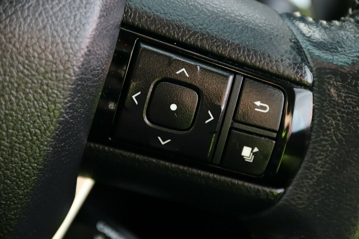 2016 Toyota Hilux SR5 GUN126R 4X4