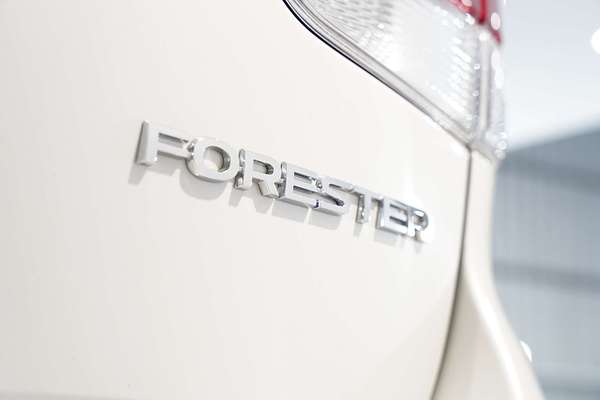 2023 Subaru Forester 2.5i S5