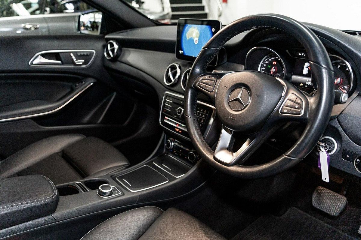 2019 Mercedes-Benz GLA-Class GLA180 X156
