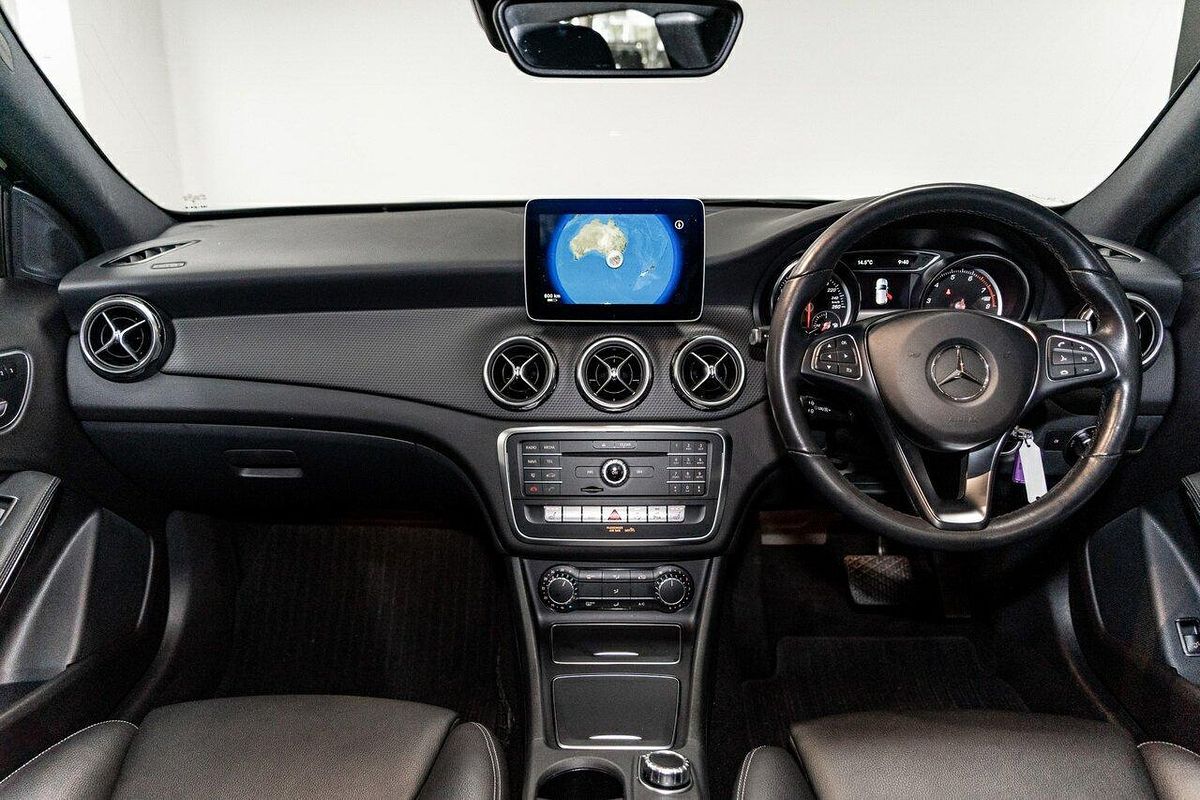 2019 Mercedes-Benz GLA-Class GLA180 X156