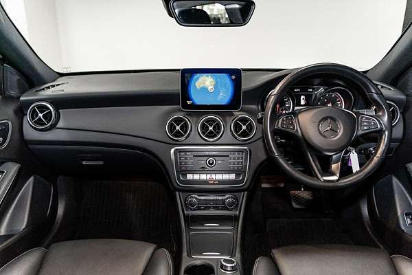 2019 Mercedes-Benz GLA-Class GLA180 X156