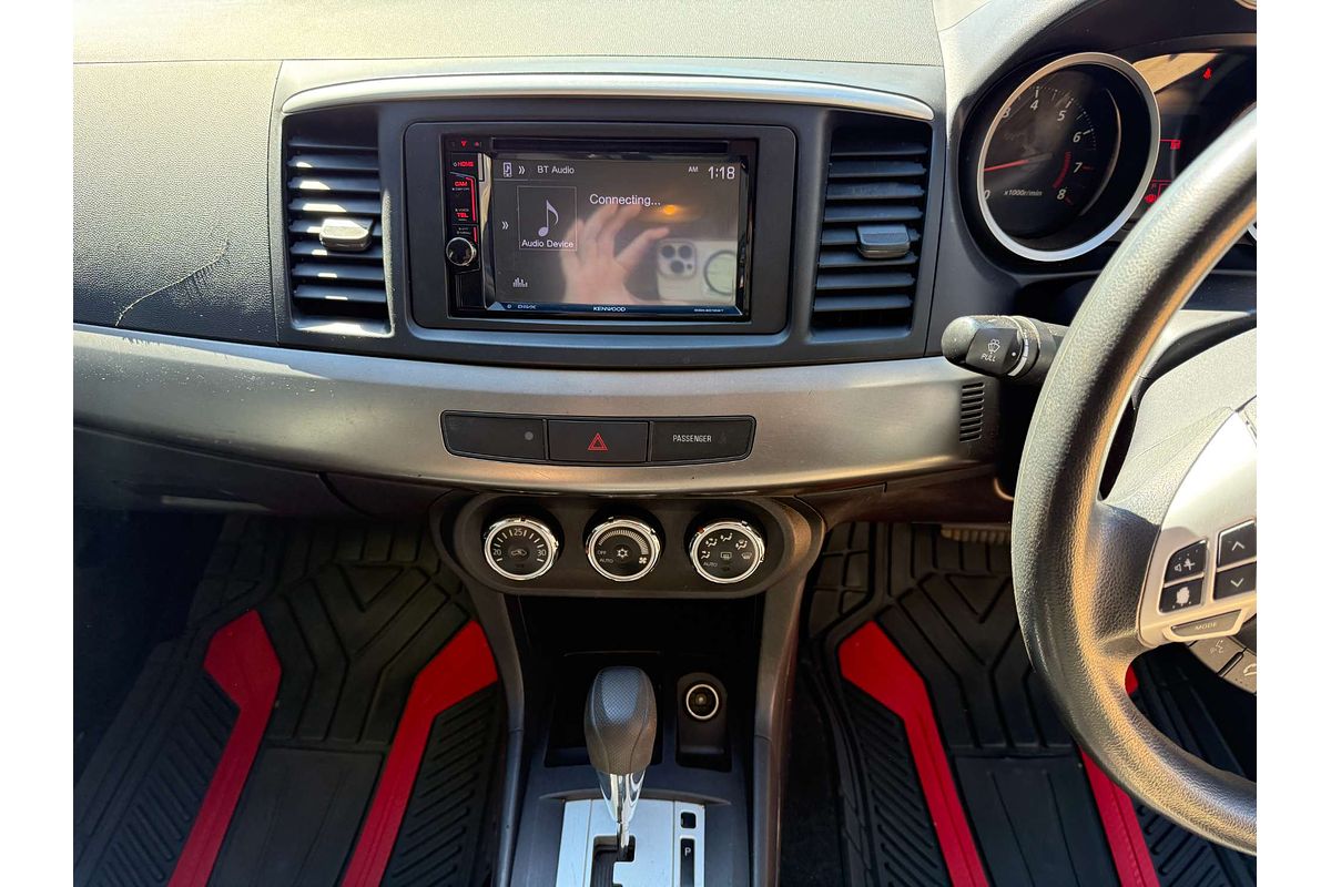 2014 Mitsubishi Lancer ES Sport CJ