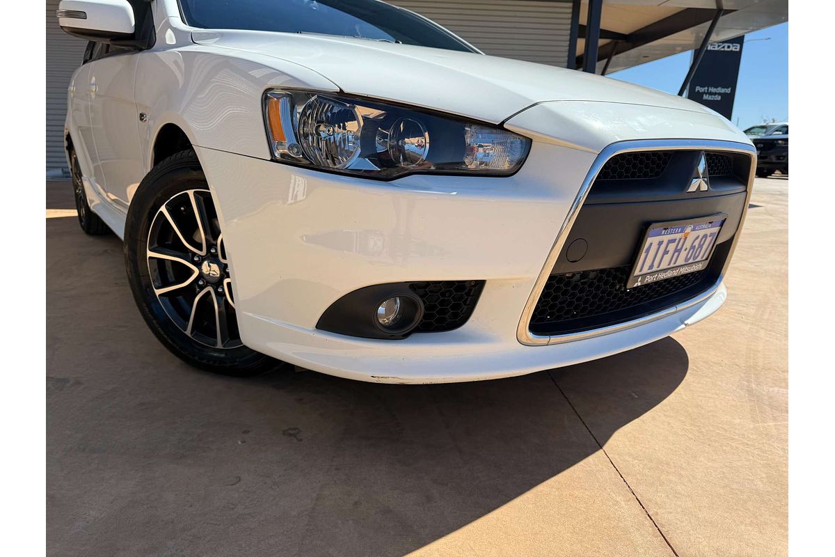 2014 Mitsubishi Lancer ES Sport CJ