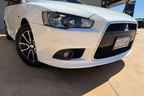 2014 Mitsubishi Lancer ES Sport CJ