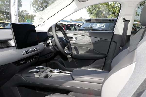 2025 MG MGS5 EV