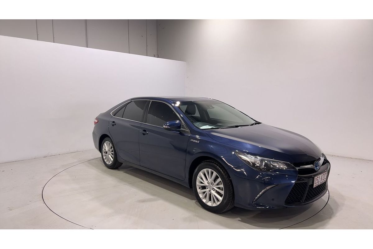 2015 Toyota Camry Atara SL AVV50R