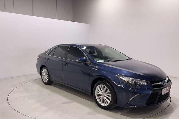 2015 Toyota Camry Atara SL AVV50R