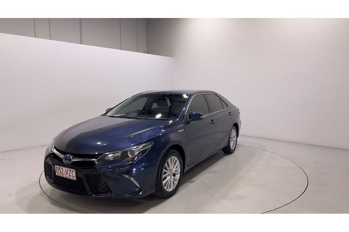 2015 Toyota Camry Atara SL AVV50R