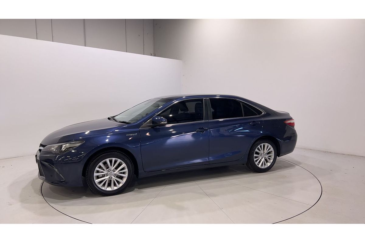 2015 Toyota Camry Atara SL AVV50R