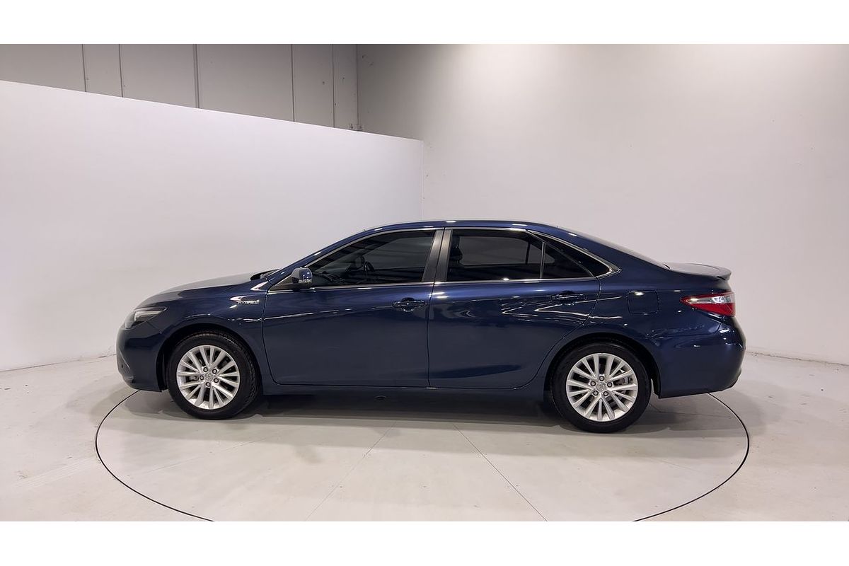 2015 Toyota Camry Atara SL AVV50R