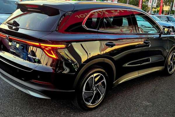 2025 MG MGS5 EV