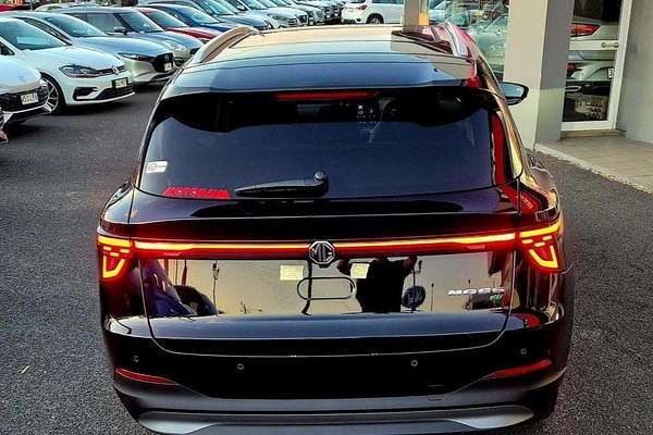 2025 MG MGS5 EV